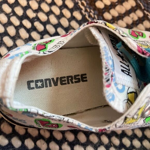 All Star love my Chucks low sz 6 main image 7